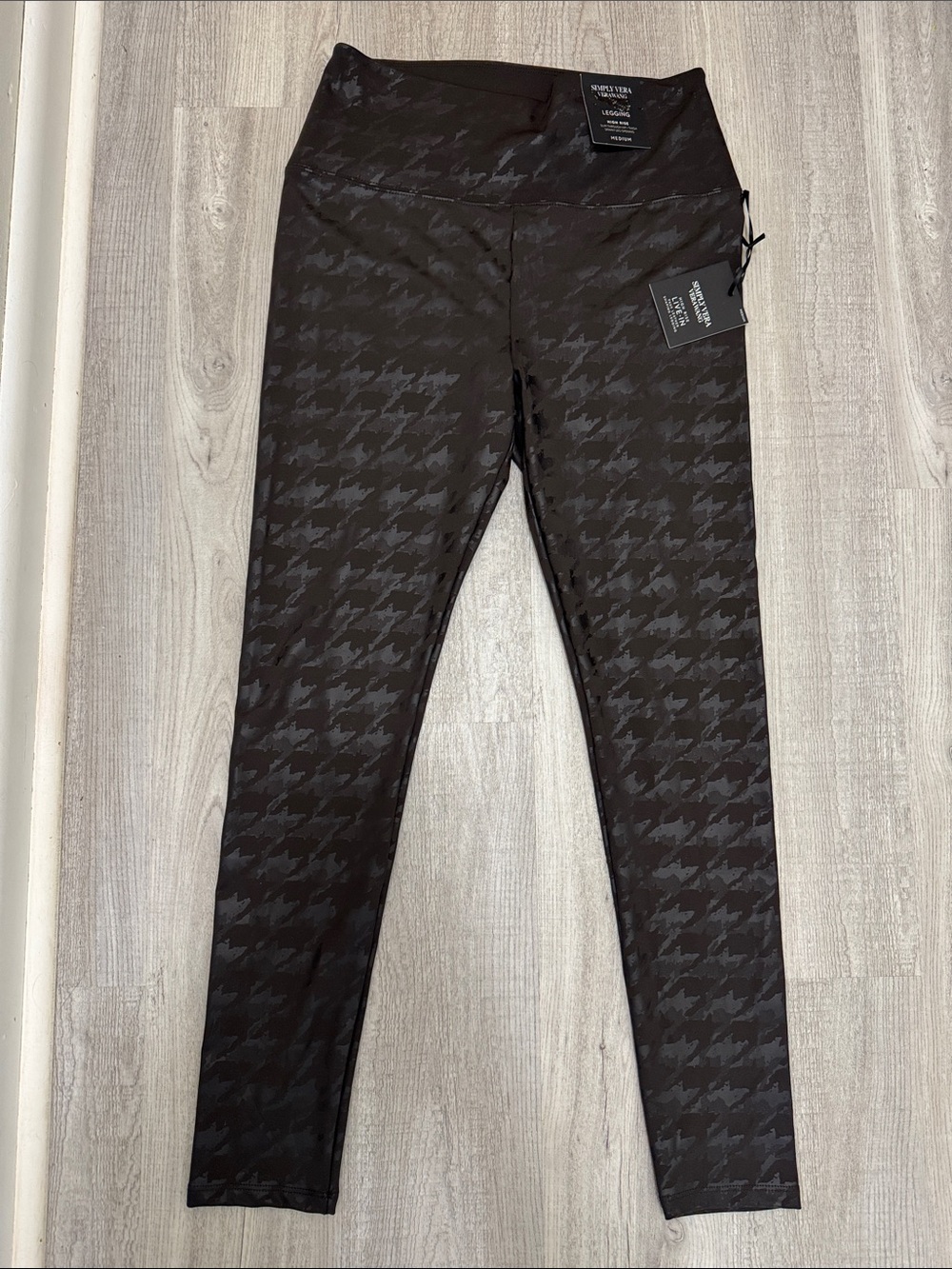 Simply Vera Wang Black Houndstooth Leggings